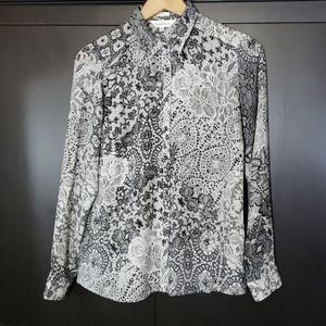 Black and White Lace Pattern Blouse